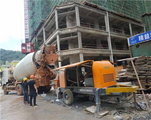 海林高價(jià)回收 專(zhuān)業(yè)評(píng)估二手三一、中聯(lián)混凝土輸送泵的價(jià)值與回收流程